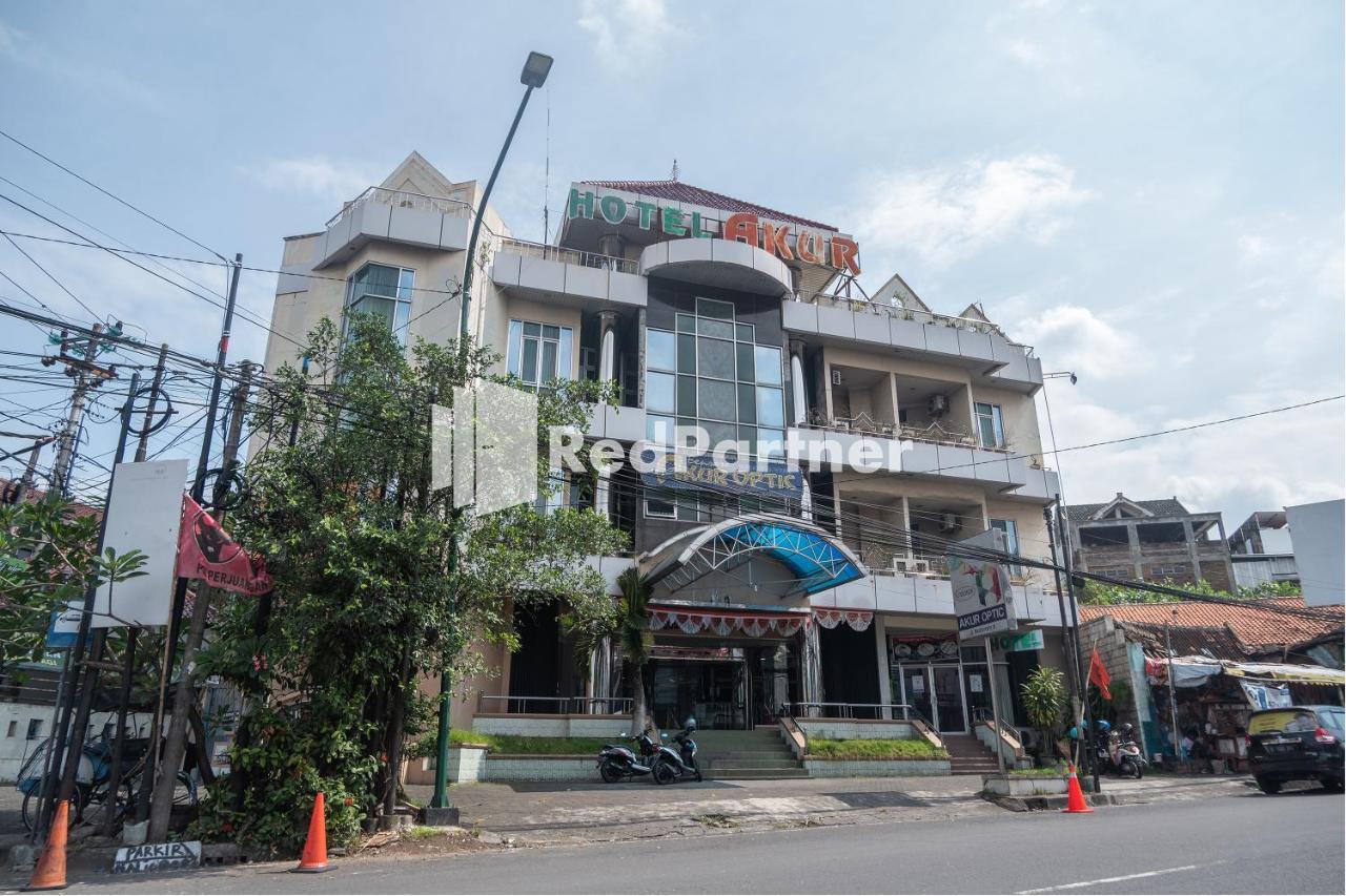 Akur Hotel Malioboro RedPartner Yogyakarta Exterior foto